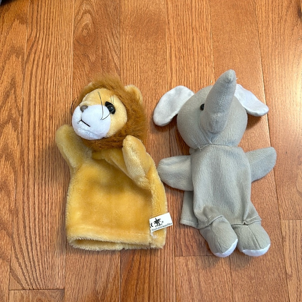 Hand puppets